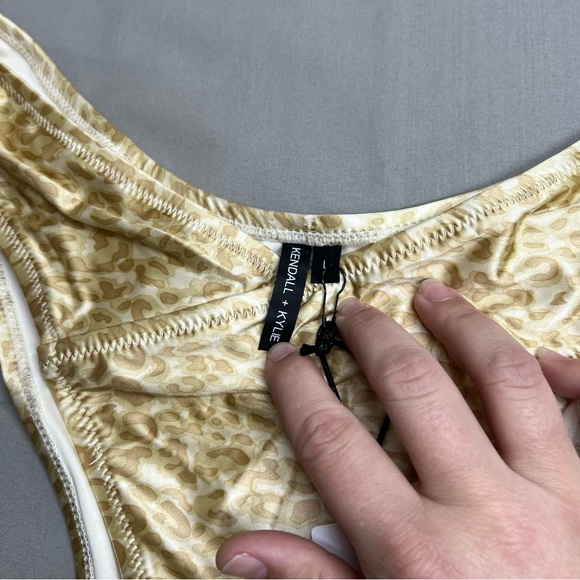 Kendall & Kylie Swim Bottom - Picture 4 of 5